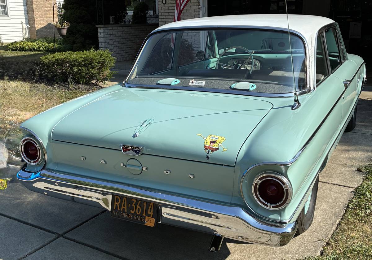Ford-falcon-1961-blue-3