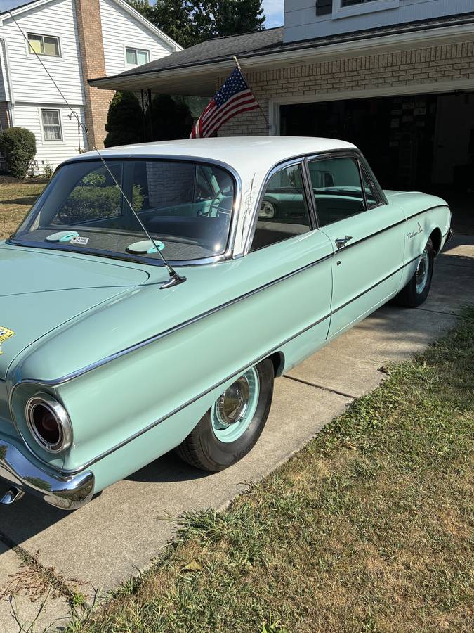 Ford-falcon-1961-blue-4