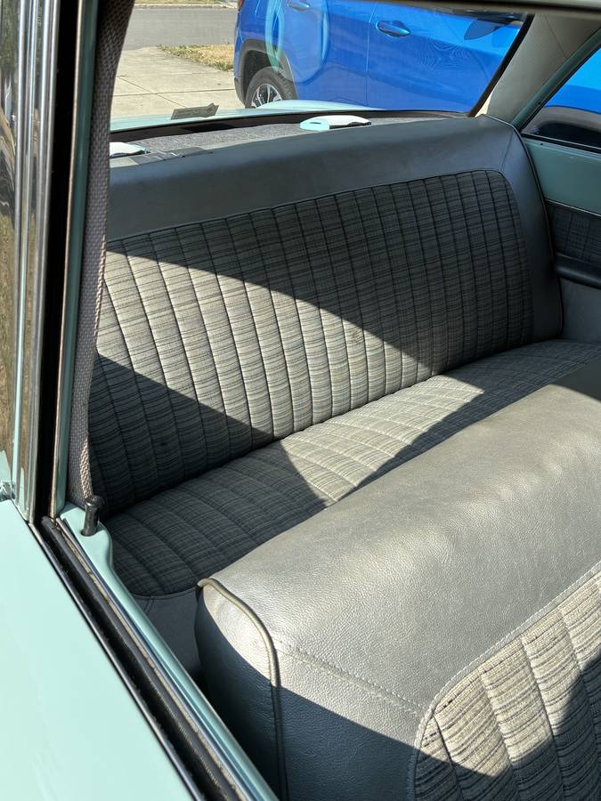 Ford-falcon-1961-blue-5