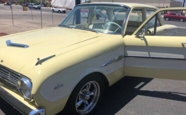 Ford-falcon-1963-yellow-2