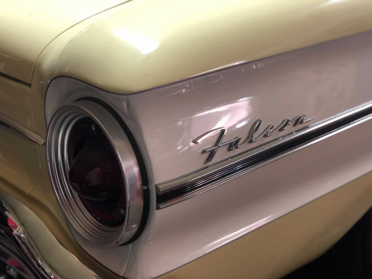 Ford-falcon-1963-yellow-6