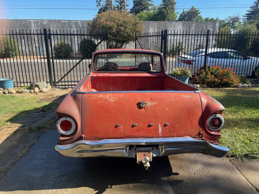 Ford-falcon-ranchero-1960-orange-2