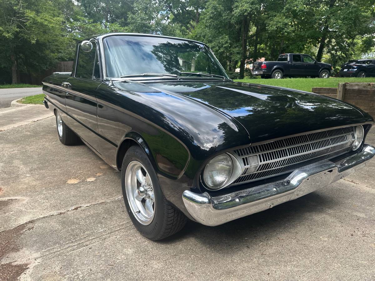 Ford-falcon-ranchero-1961-black-3