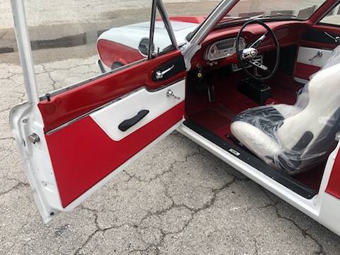 Ford-falcon-ranchero-1963-white-7