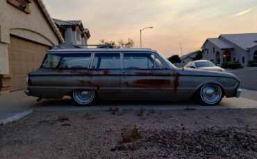 Ford-falcon-wagon-1962-5