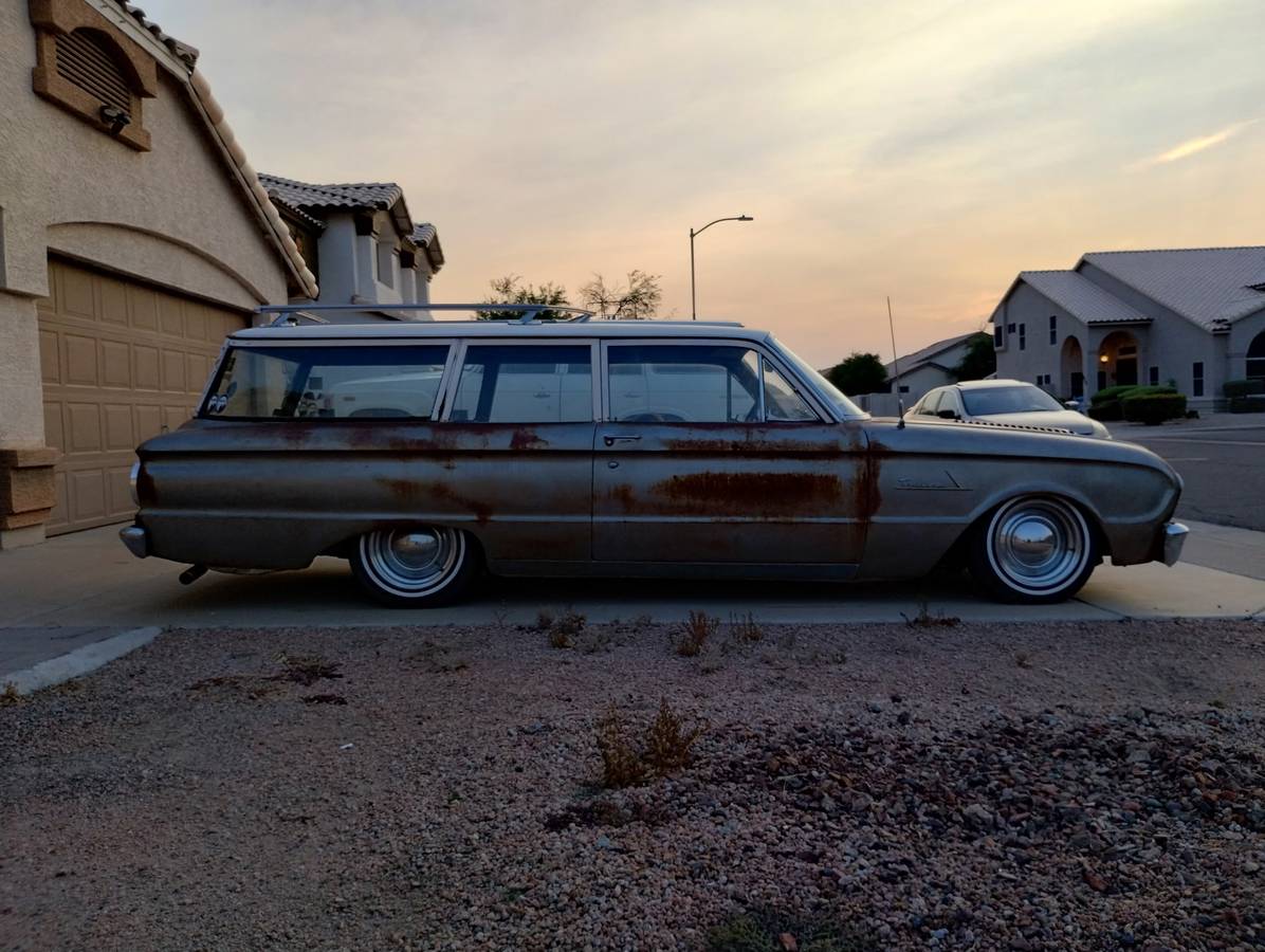 Ford-falcon-wagon-1962-5