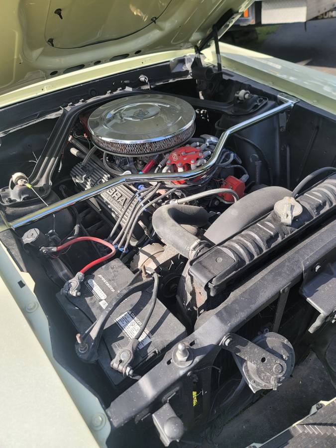 Ford-fastback-1970-white-5