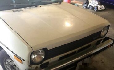 Ford-fiesta-1980-white-2