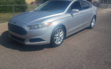 Ford-fusion-1994-4