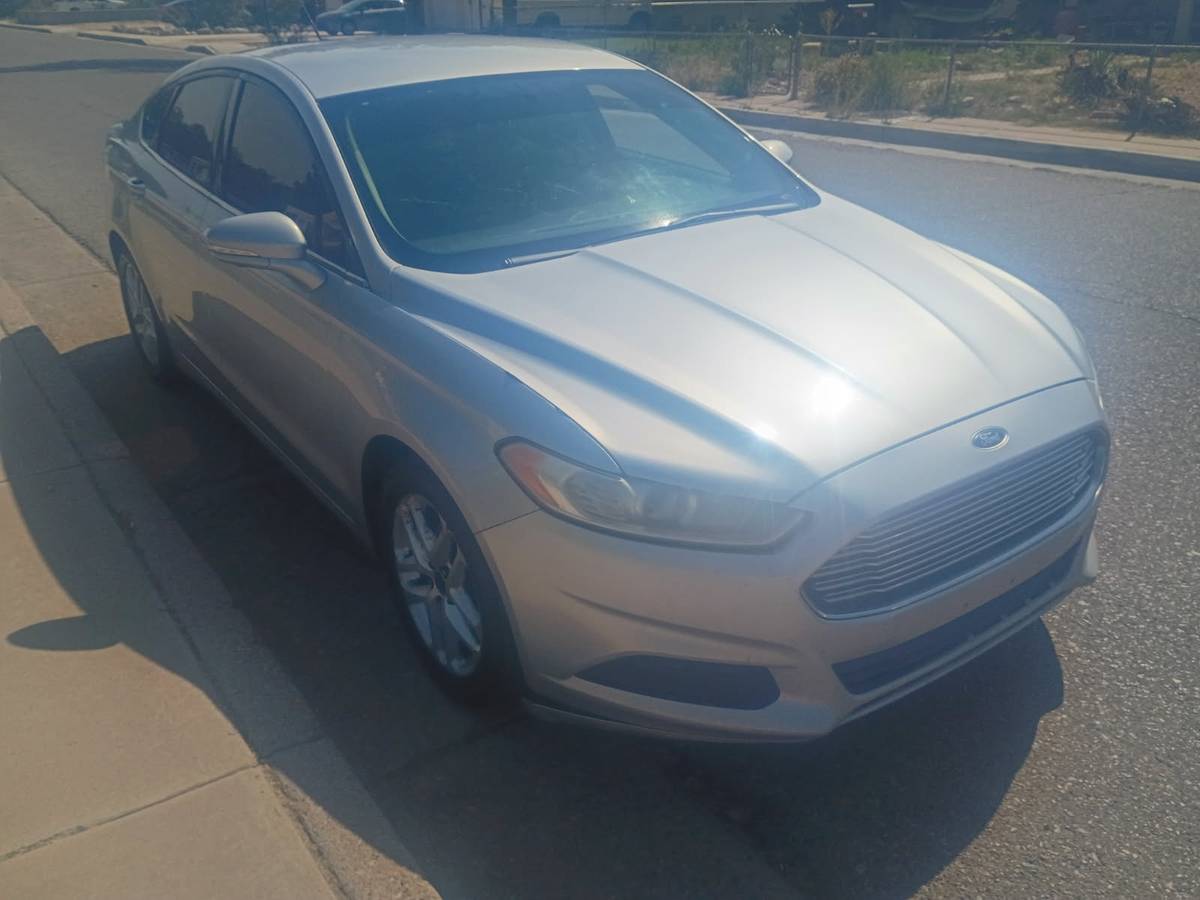 Ford-fusion-1994-6