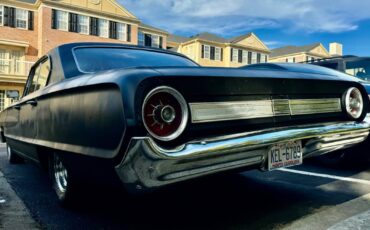Ford-galaxie-1964-black