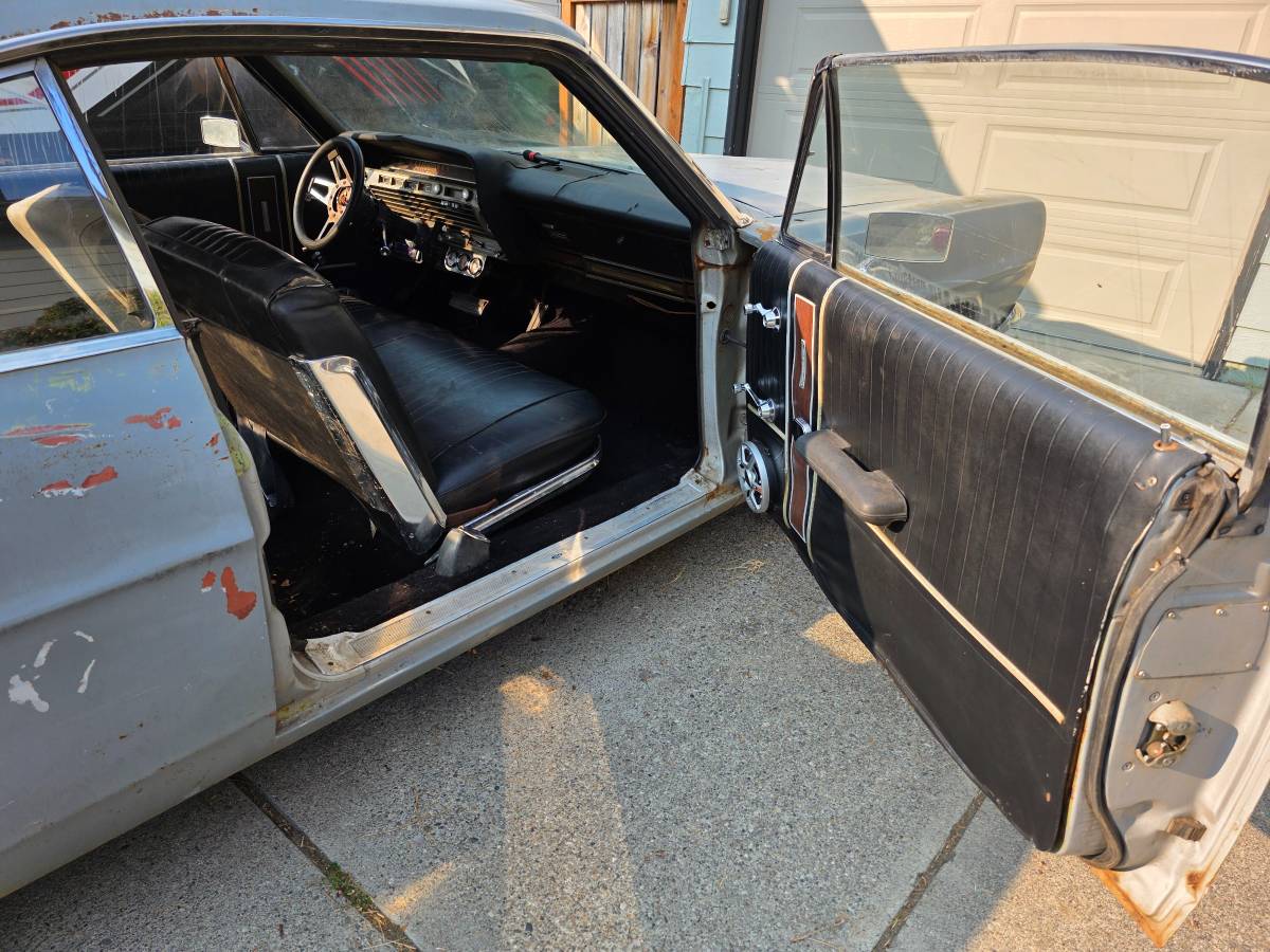 Ford-galaxie-1967-10