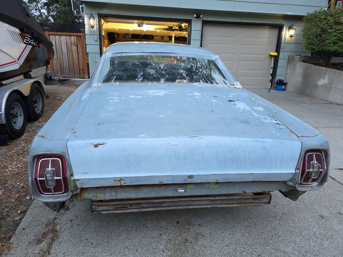 Ford-galaxie-1967-4