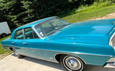 Ford-galaxie-1968-blue-3