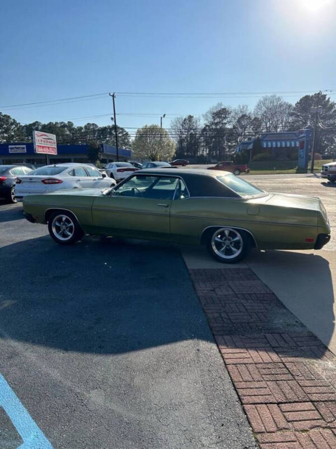 Ford-galaxie-1970-2