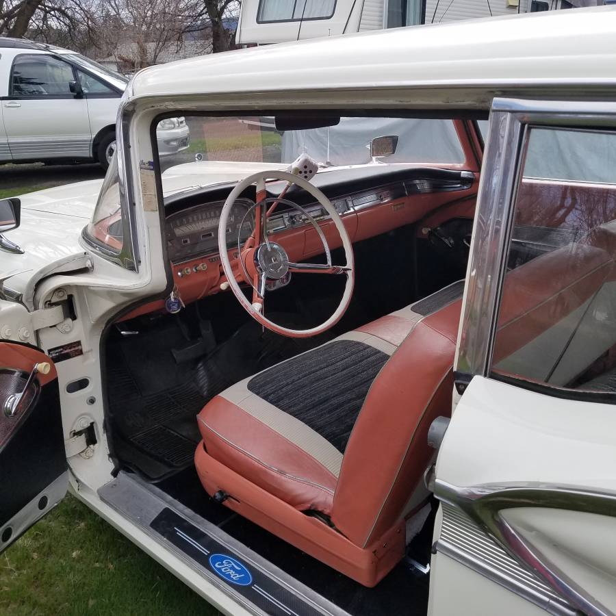 Ford-galaxie-500-1959-white-6