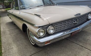 Ford-galaxie-500-1962-1