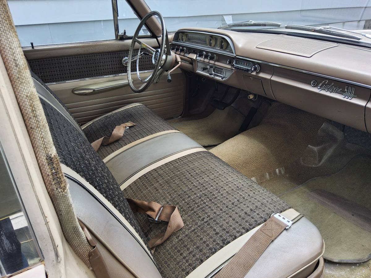 Ford-galaxie-500-1962-5