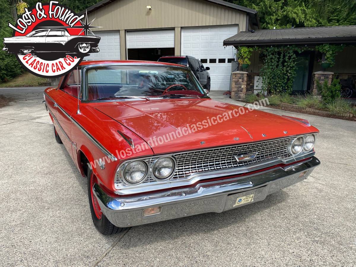 Ford-galaxie-500-1963-4