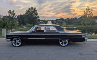 Ford-galaxie-500-1963-black-14