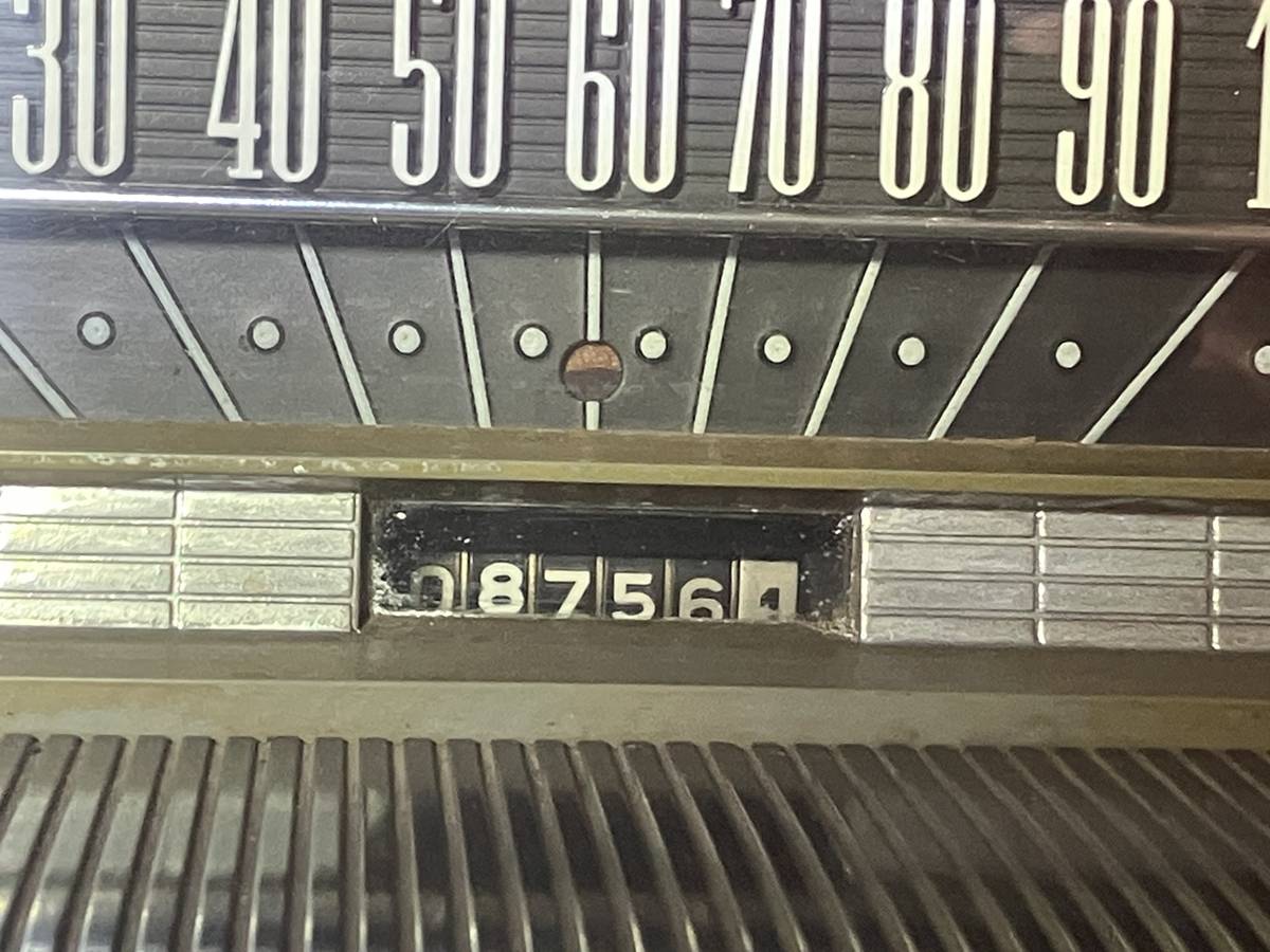 Ford-galaxie-500-1963-white-20