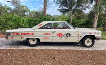 Ford-galaxie-500-1963-white-6