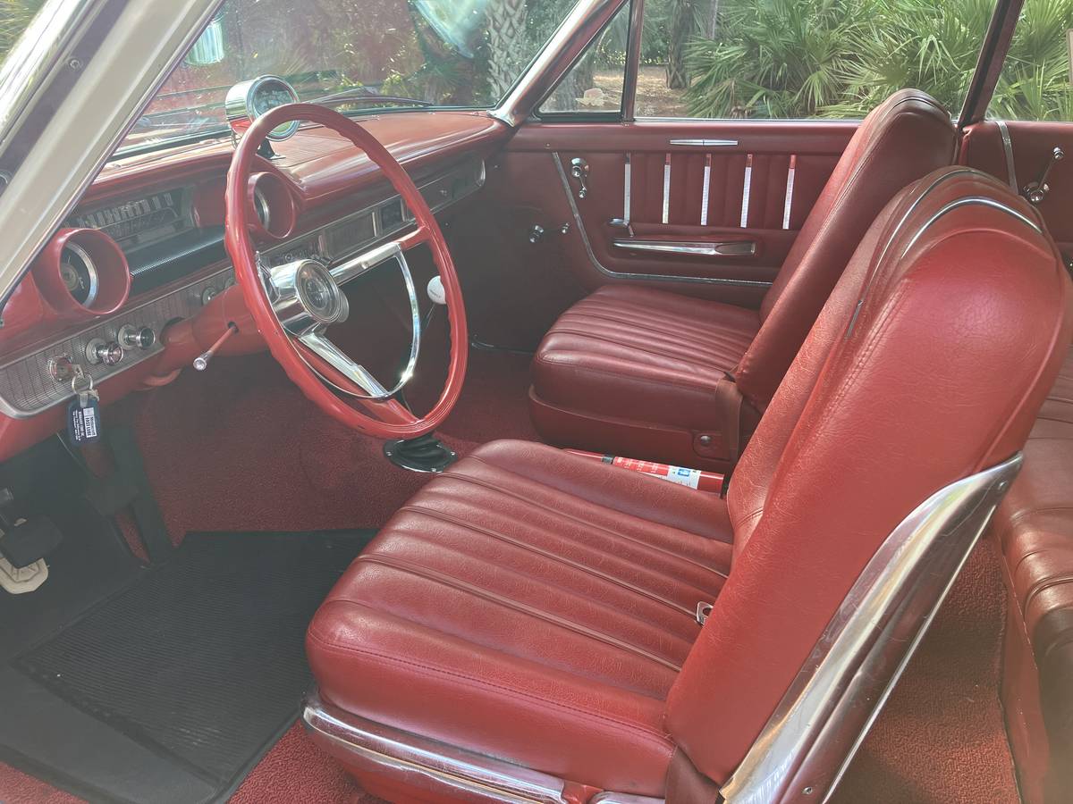 Ford-galaxie-500-1963-white-9