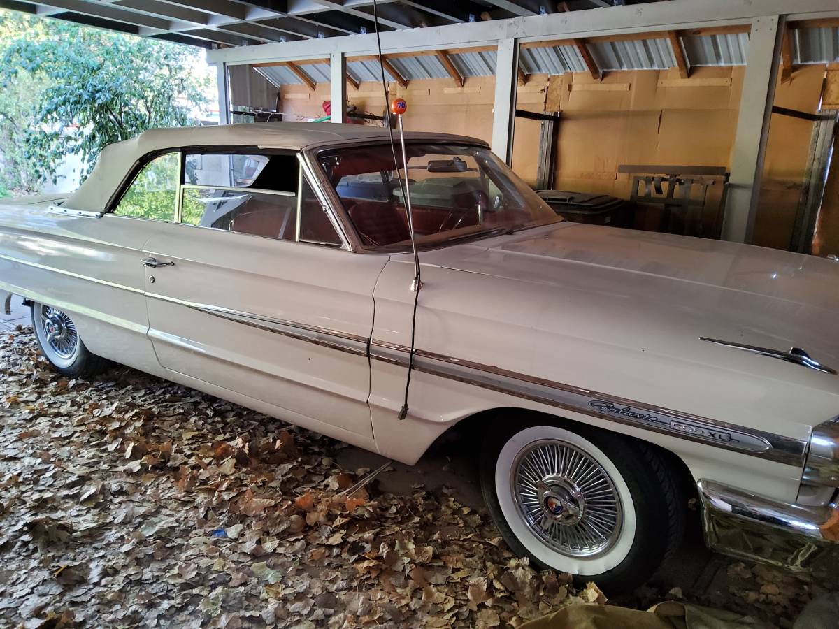 Ford-galaxie-500-1964-white-1