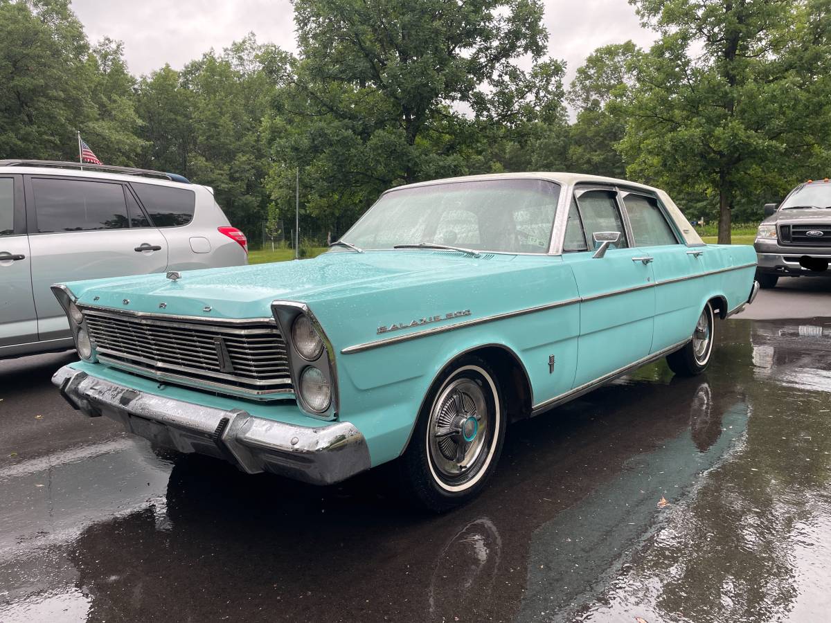 Ford-galaxie-500-1965-3