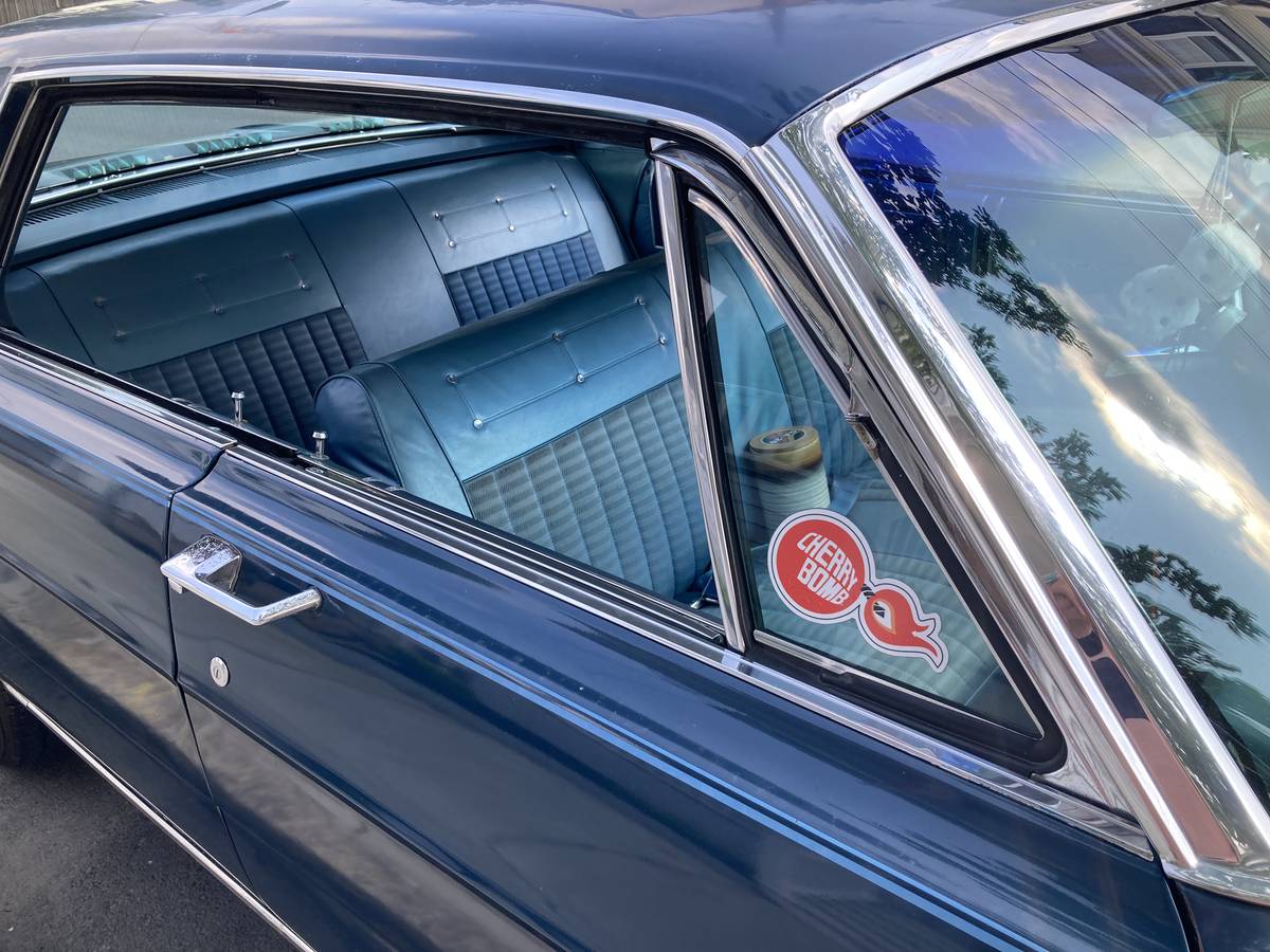 Ford-galaxie-500-1965-blue-10
