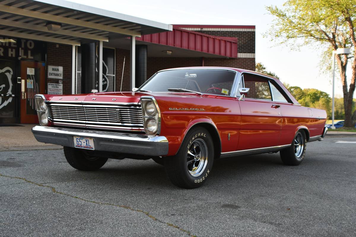 Ford-galaxie-500-1965-red-34