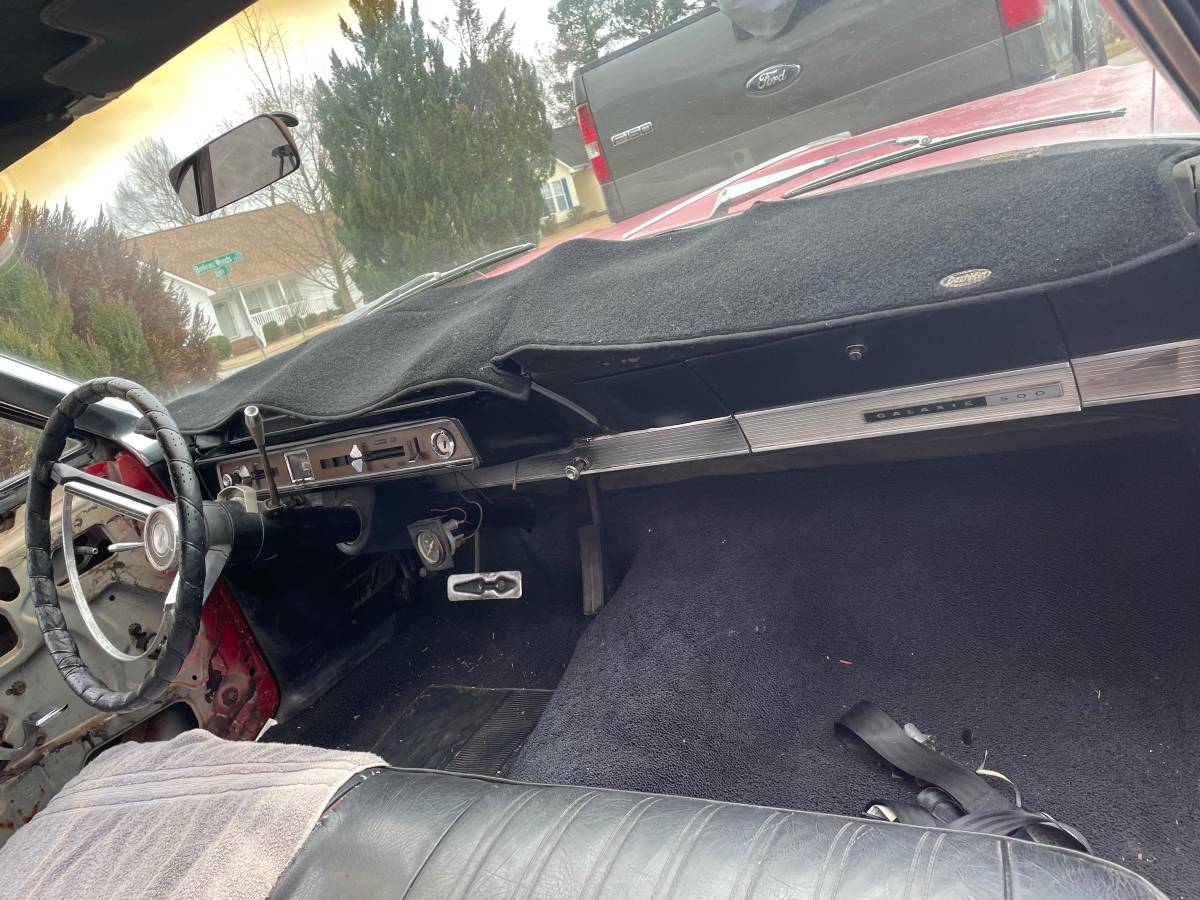 Ford-galaxie-500-1966-red-2