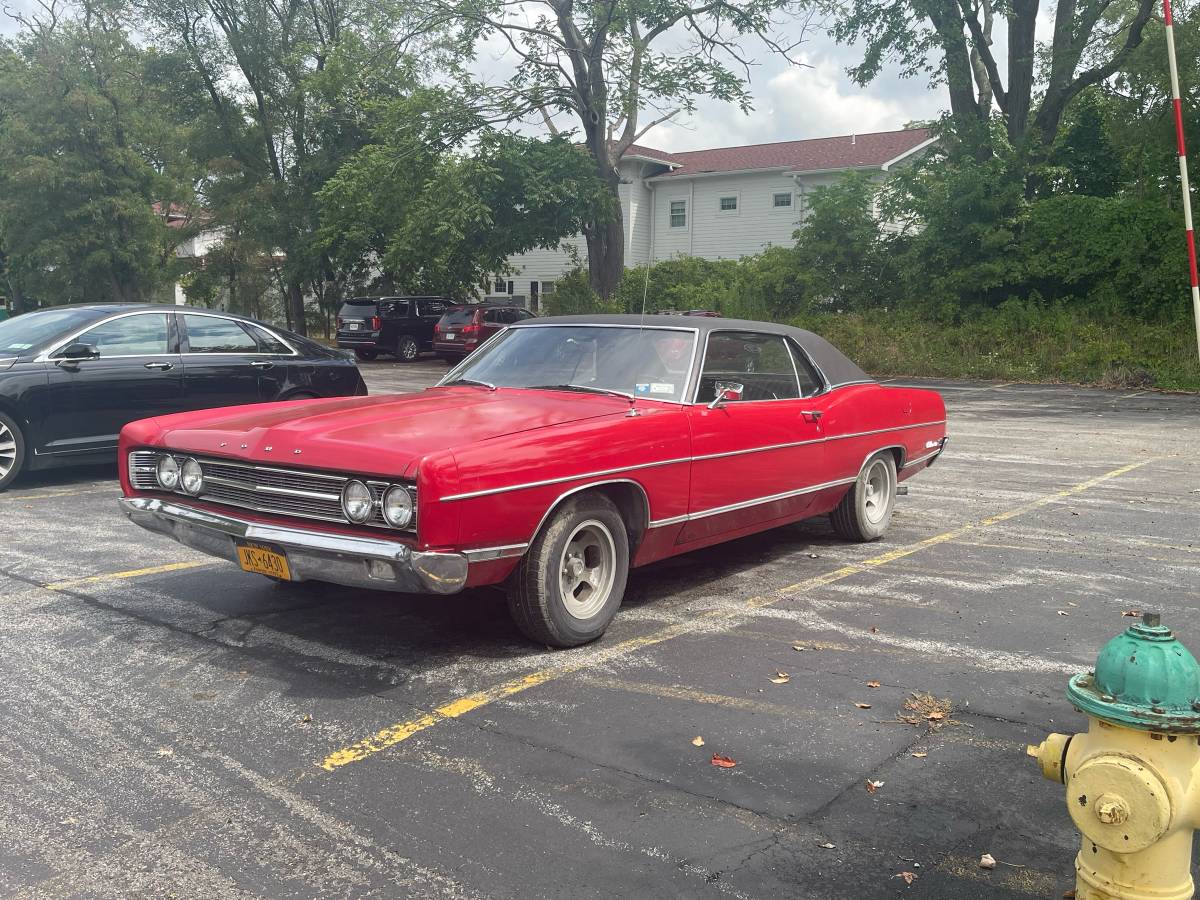 Ford-galaxie-500-1969-red-1