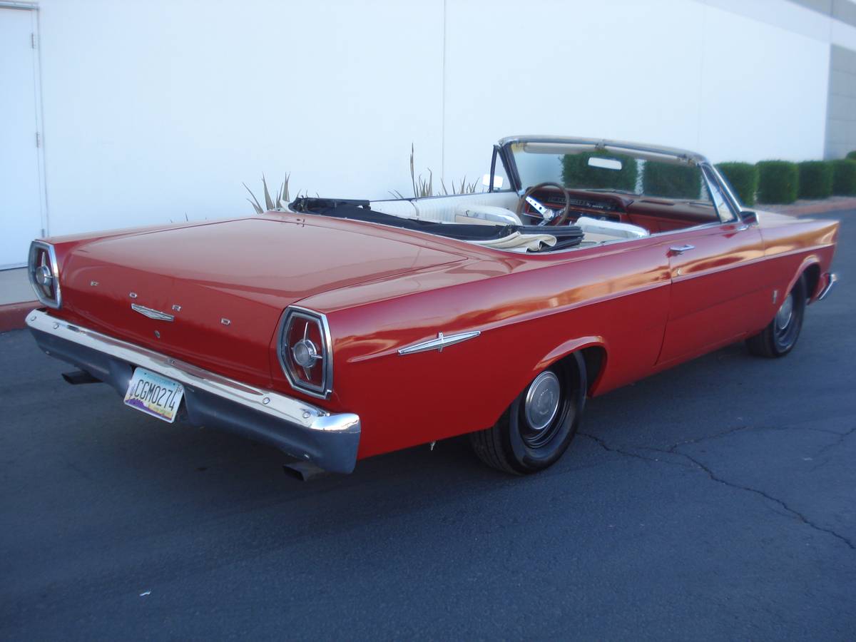 Ford-galaxie-500-convertible-1965-2