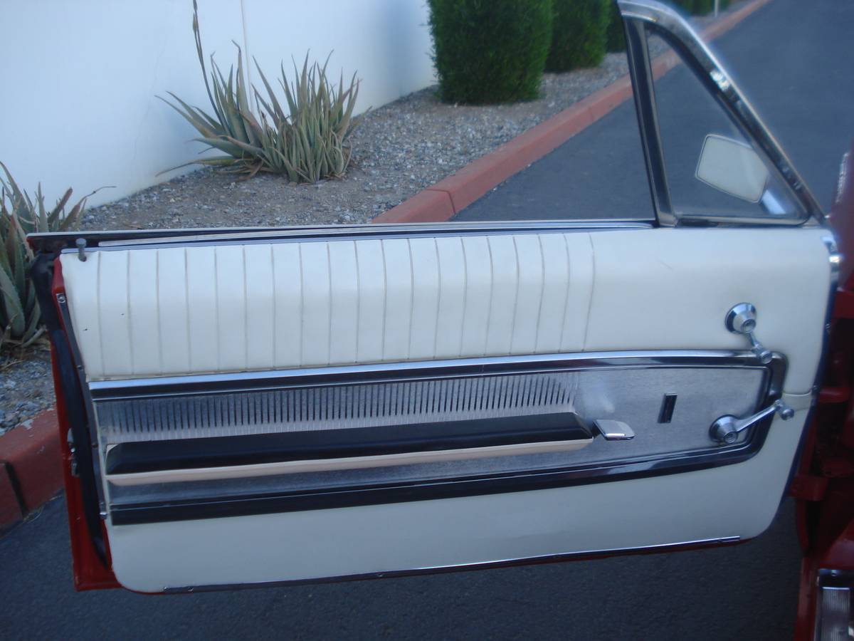 Ford-galaxie-500-convertible-1965-8