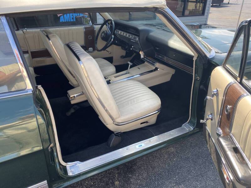 Ford-galaxie-500-convertible-1967-4