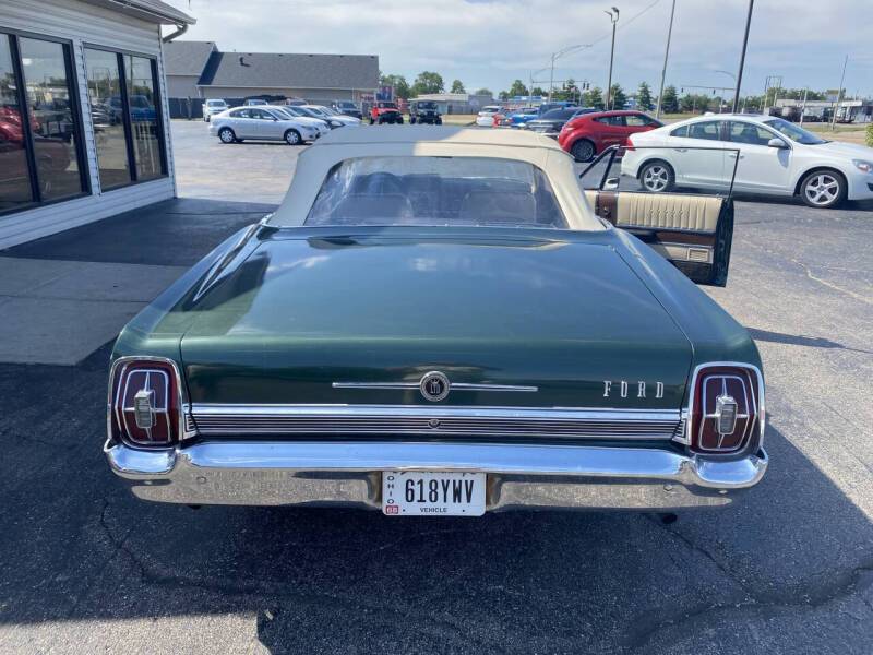 Ford-galaxie-500-convertible-1967-5