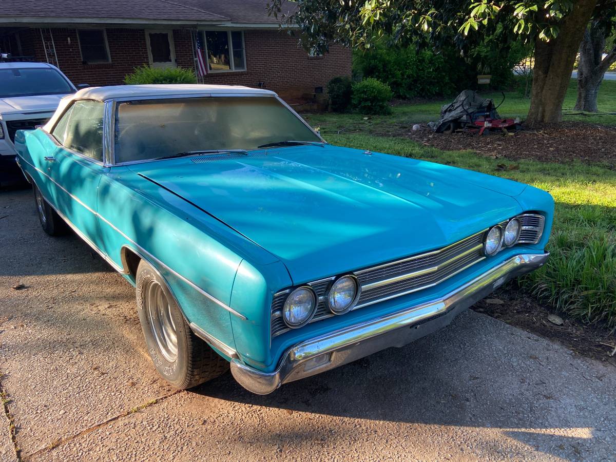 Ford-galaxie-500-convertible-1969-custom-3