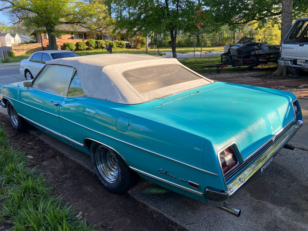 Ford-galaxie-500-convertible-1969-custom-6