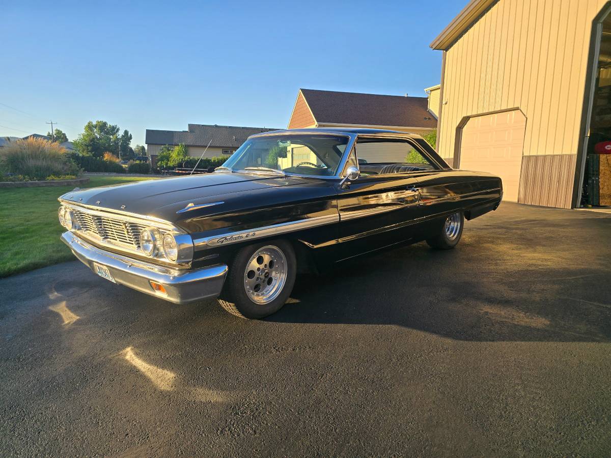 Ford-galaxie-500-diesel-1964-black-1