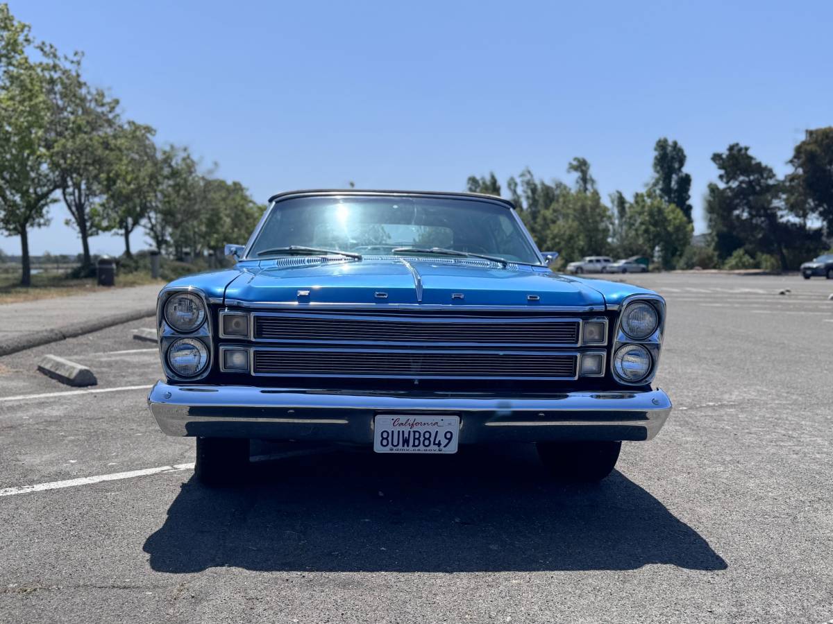 Ford-galaxie-500-xl-convertible-1966-3