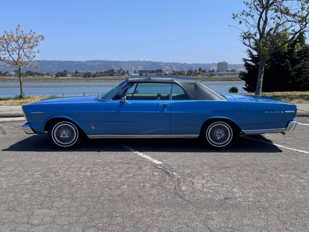 Ford-galaxie-500-xl-convertible-1966