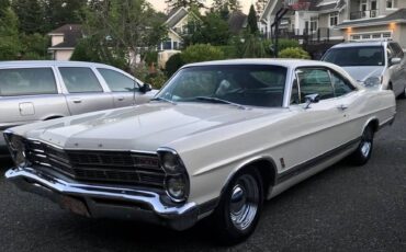 Ford-galaxie-xl-1967-white-3