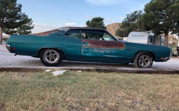 Ford-galaxie-xl-1970-green-2