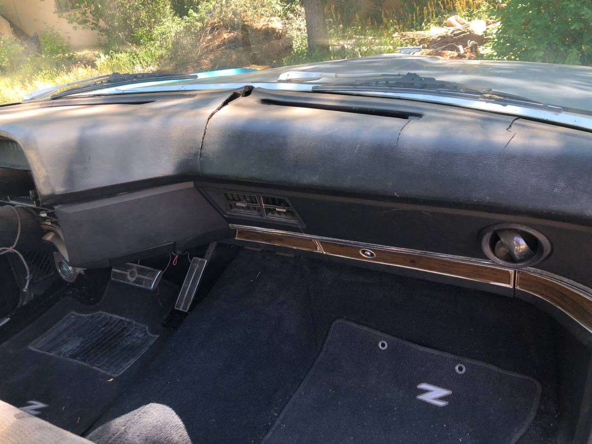 Ford-galaxie-xl-1970-green-20