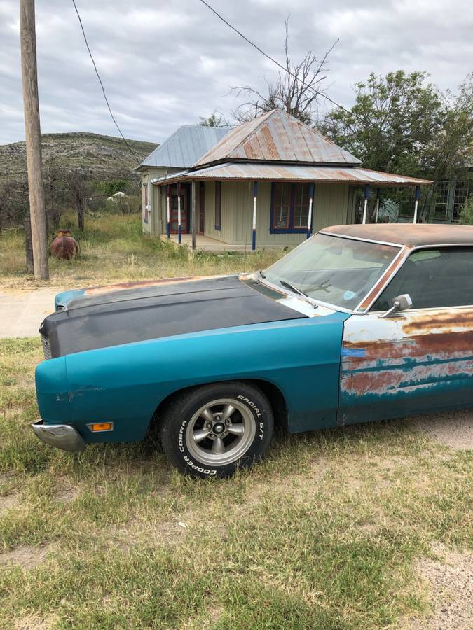 Ford-galaxie-xl-1970-green-3