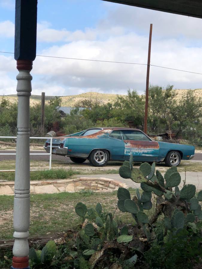 Ford-galaxie-xl-1970-green-4