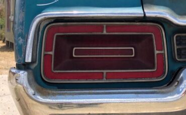 Ford-galaxie-xl-1970-green-8