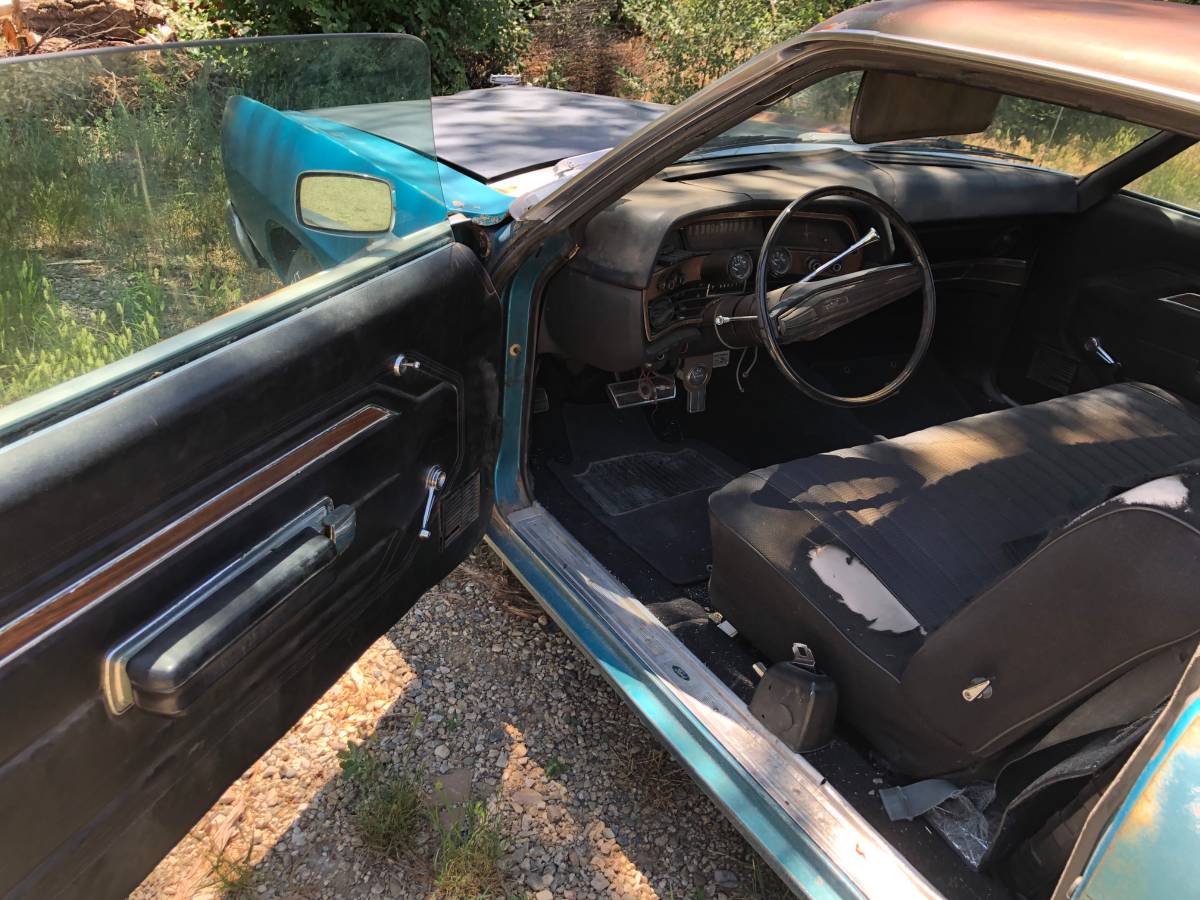 Ford-galaxie-xl-1970-green-9