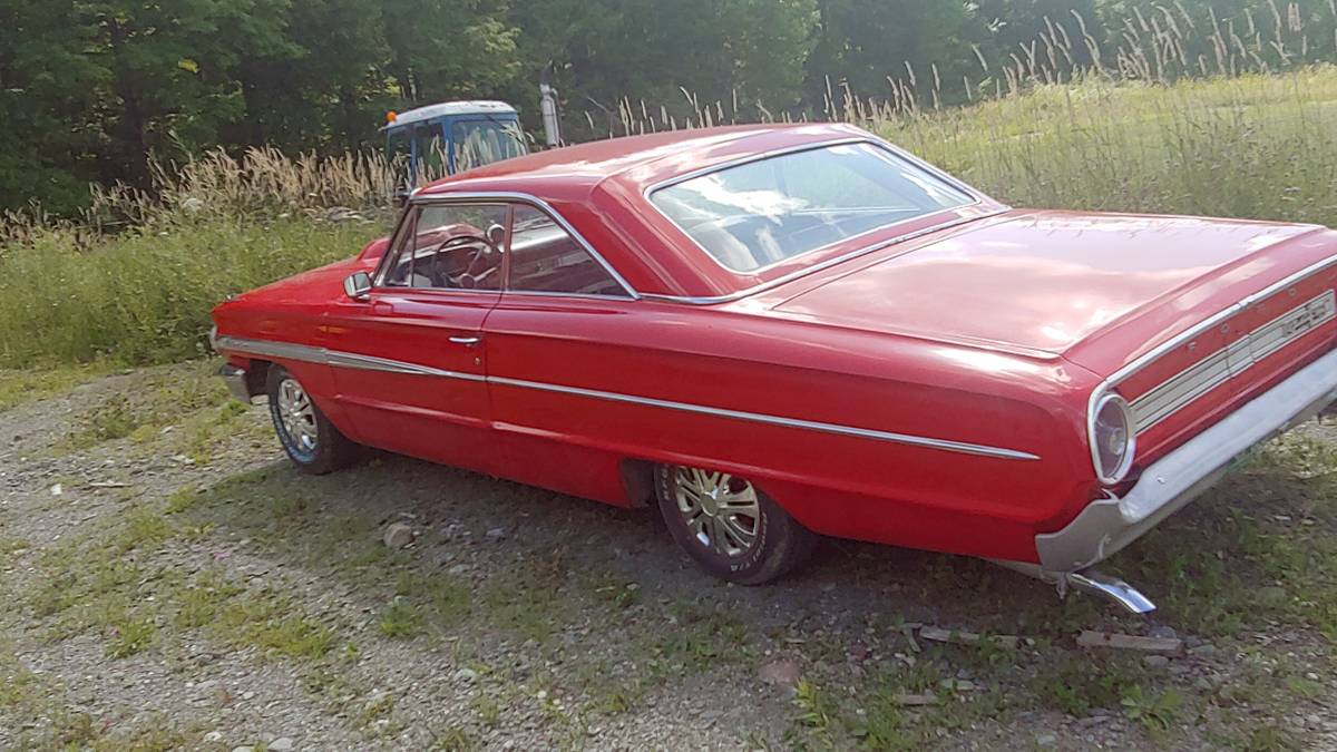 Ford-galaxy-1964-7